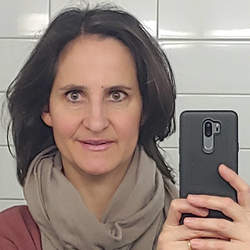 Laura Grossi*